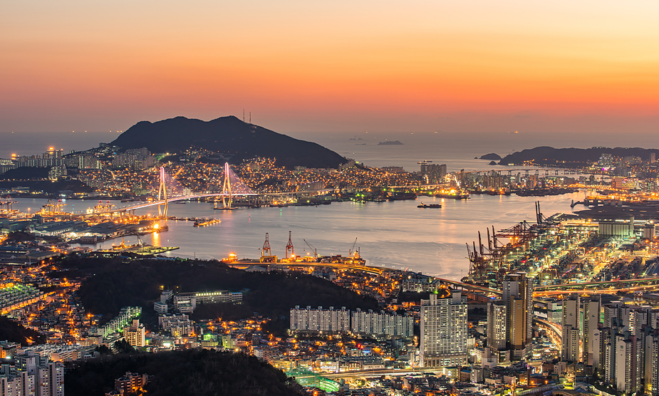 부산 북항 재개발 전망, 엑스포 무산 뒤 사람들이 놓치는 ‘도시 밀도’ 문제 - 부산 1